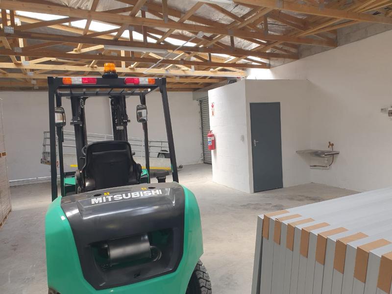 To Let Commercial Property for Rent in Gordons Bay Western Cape